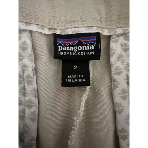PATAGONIA W’s STRETCH ALL OVER WOMENS KHAKI HIKING WALKING SHORTS SIZE 2 - Picture 8 of 11